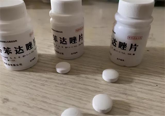 狗狗吃了老鼠药有什么症状（狗吃老鼠药的症状）